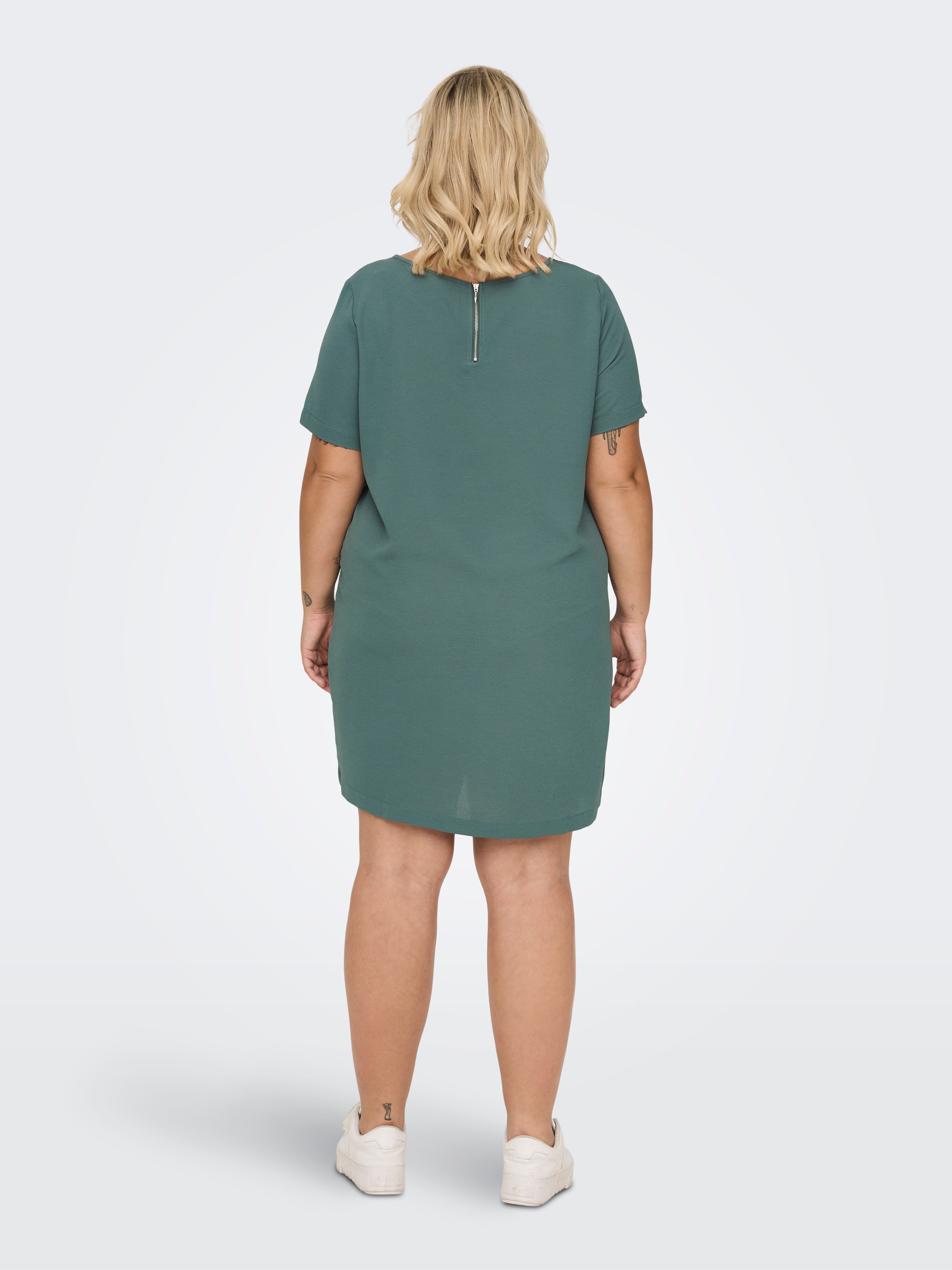 CARLUXMOA Kurzes Kleid Balsam Green