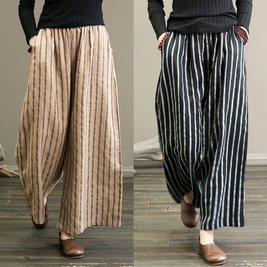 Supernova - Gestreepte cropped broek met wijde pijpen en middelhoge taille