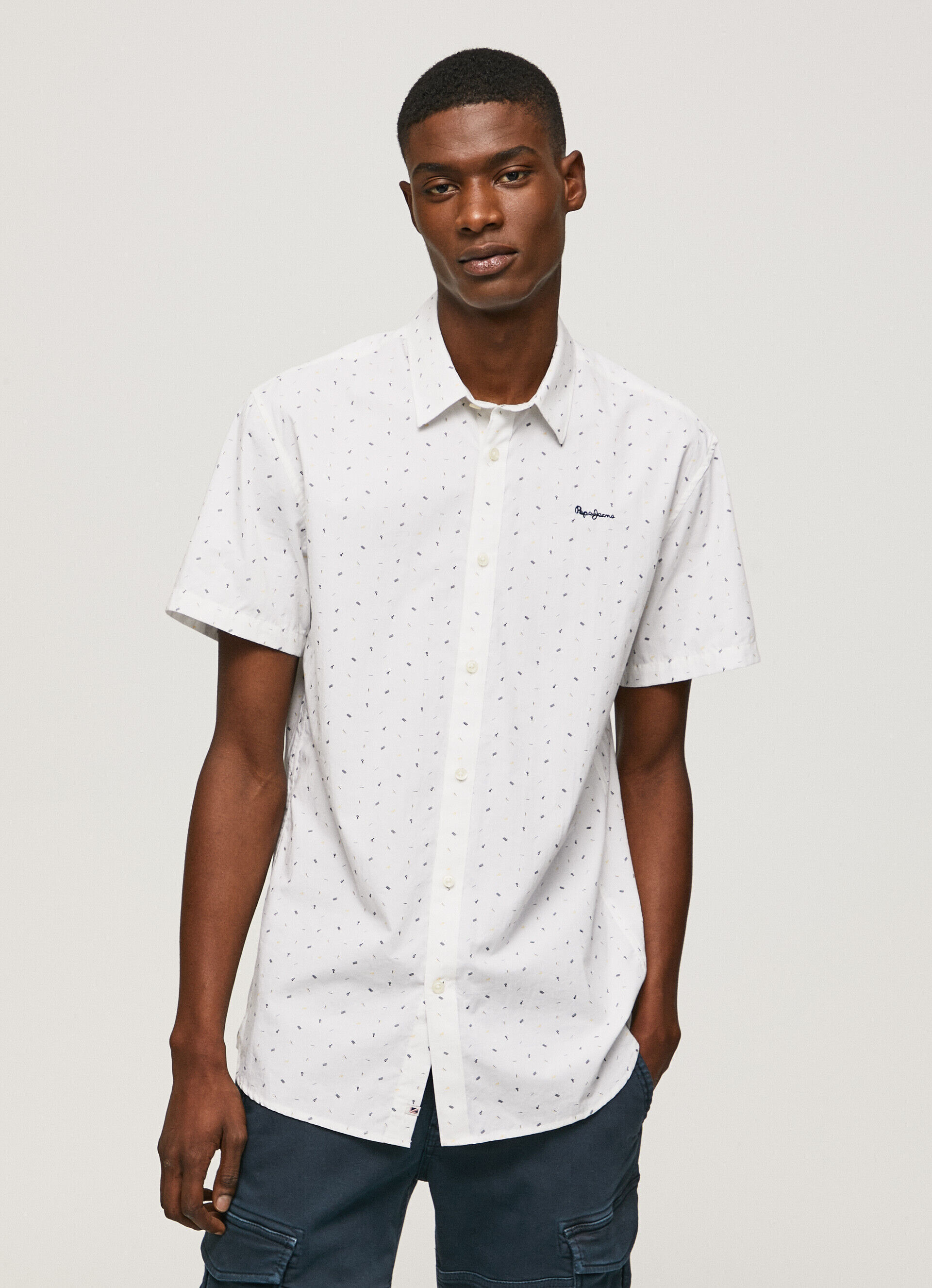 CAMISA DE MANGA CURTA LINDENBERG - branca