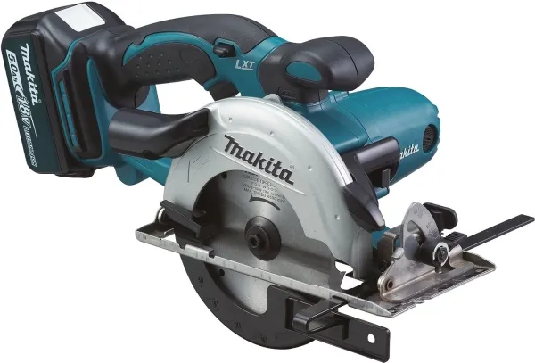 Makita DSS501RTJ - Cirkelsav - ledningfri - 136 mm - 2 batterier - 18 V