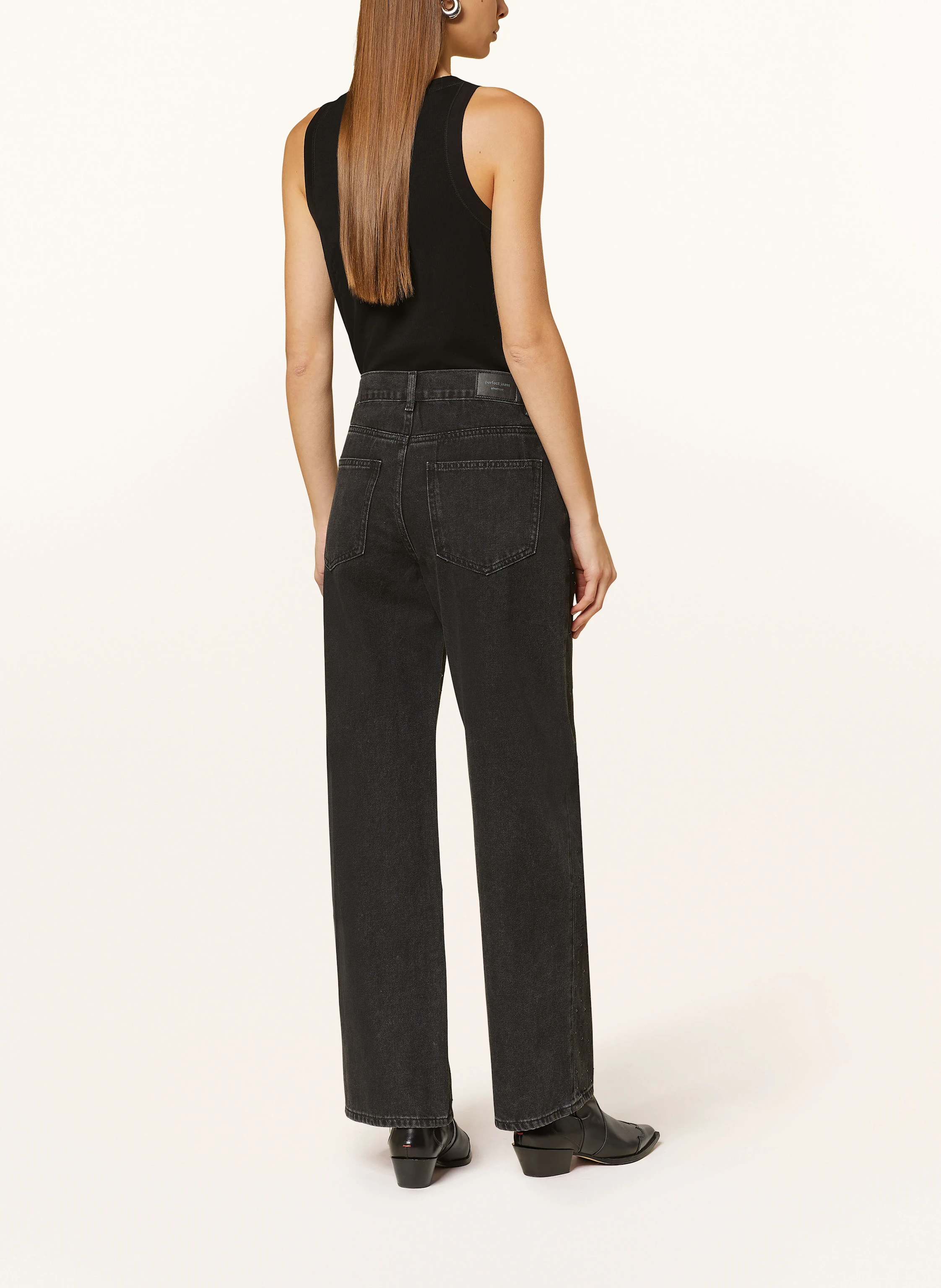 gina tricot Jeans mit Schmucksteinen