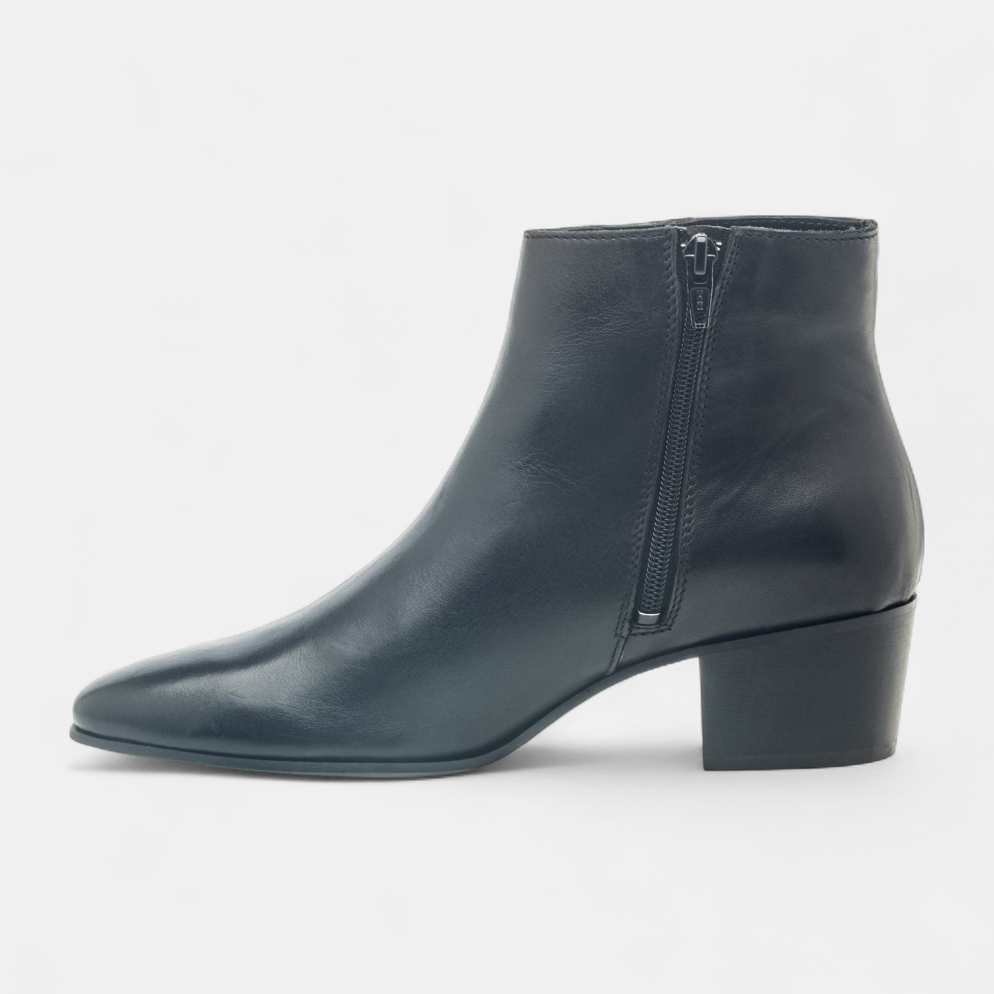 Bottines Femme en cuir noir vernis