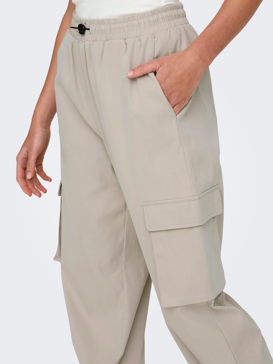ONLCASHI Hohe Taille Normal geschnitten Cargo-Hose Chateau Gray