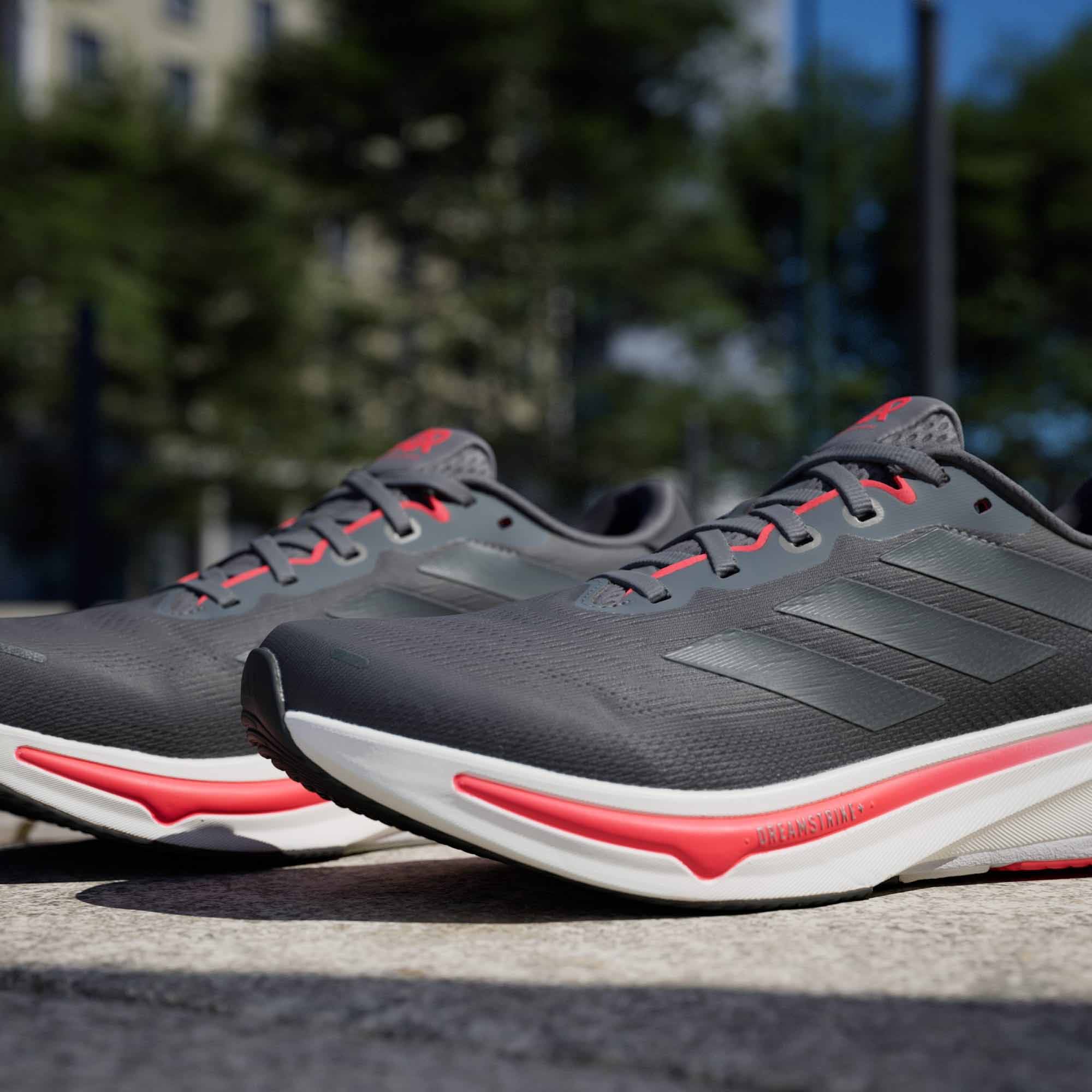 Supernova Rise 2 Herre Grey Five/Night Metallic/Lucid Red