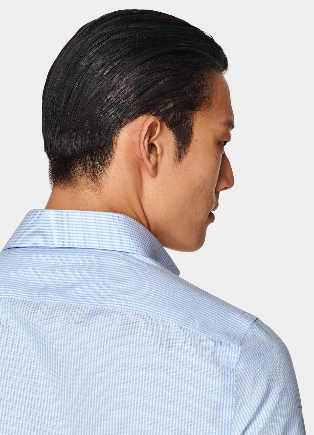 Chemise en oxford coupe très ajustée bleu clair à rayures