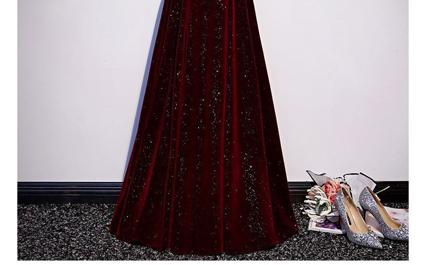 Daintonie - A-lijn avondjurk met korte mouwen en off-shoulder glitterfluweel