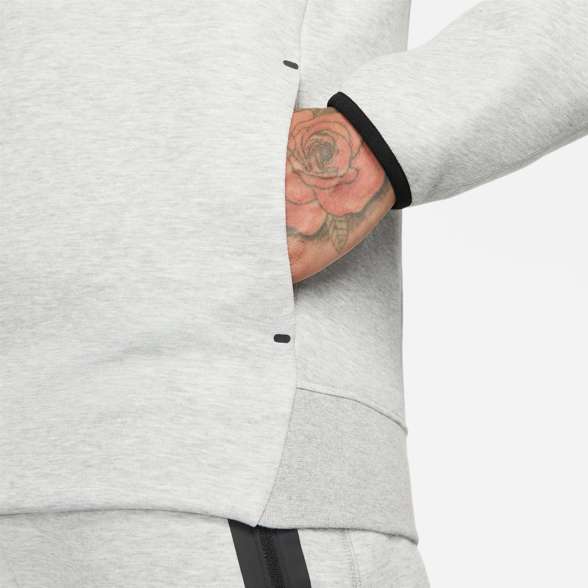 Nike Tech Fleece Hoodie Adults