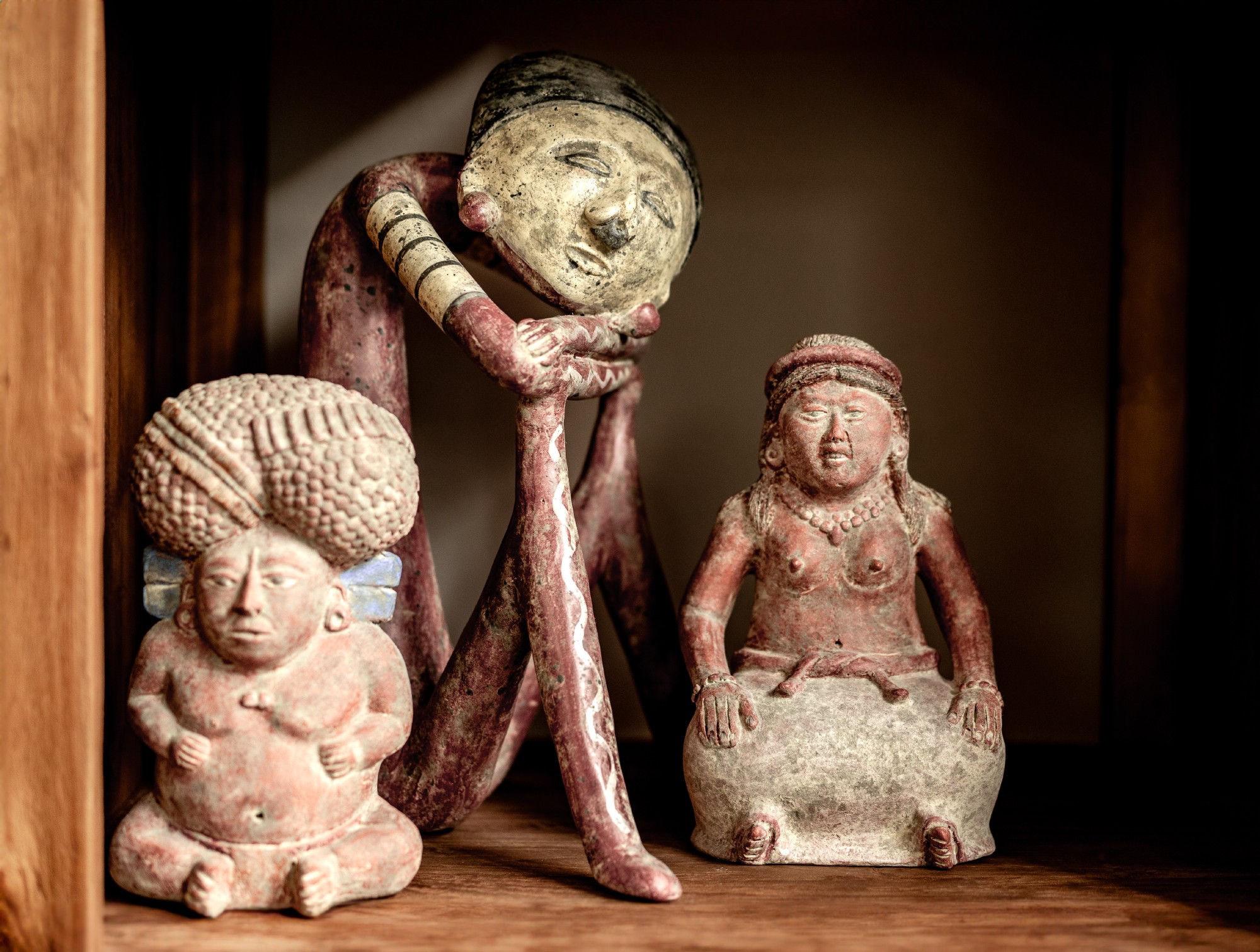 Terrakotta-Figur 'Nayarit', handbemalt, H 35 cm, B 25 cm, L 20 cm von fischer's lagerhaus