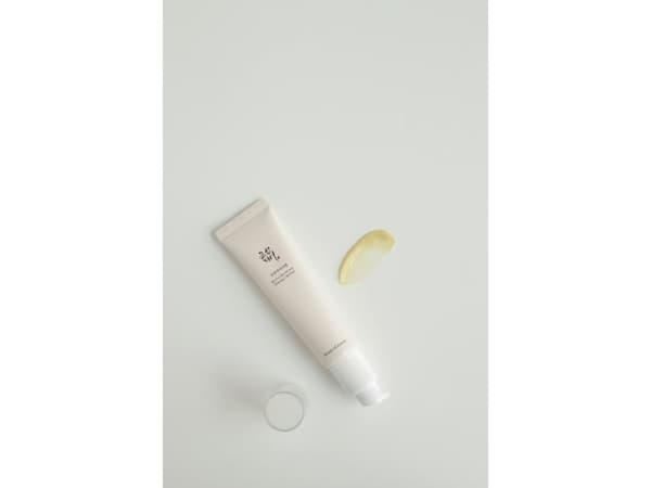 TRITON Beauty of Joseon Revive oppstrammende øyeserum - 30 ml