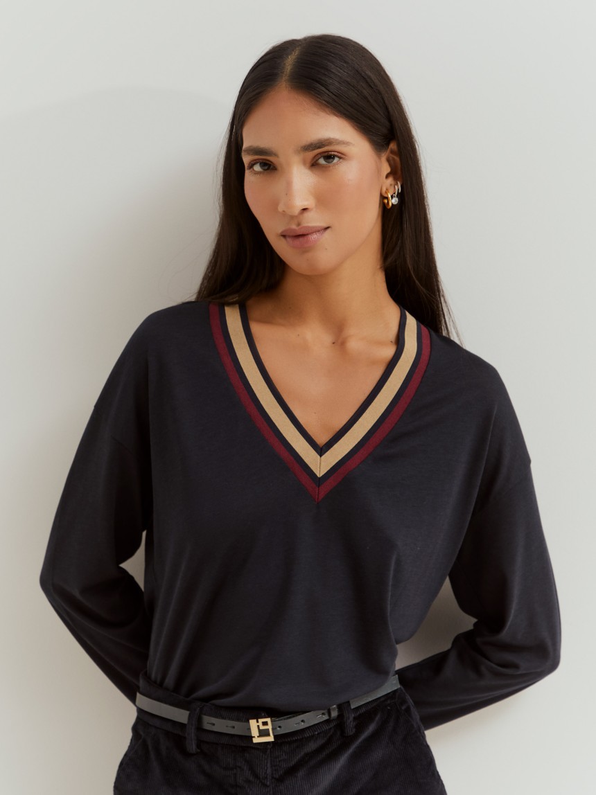 Camisola liocel e algodão decote em V