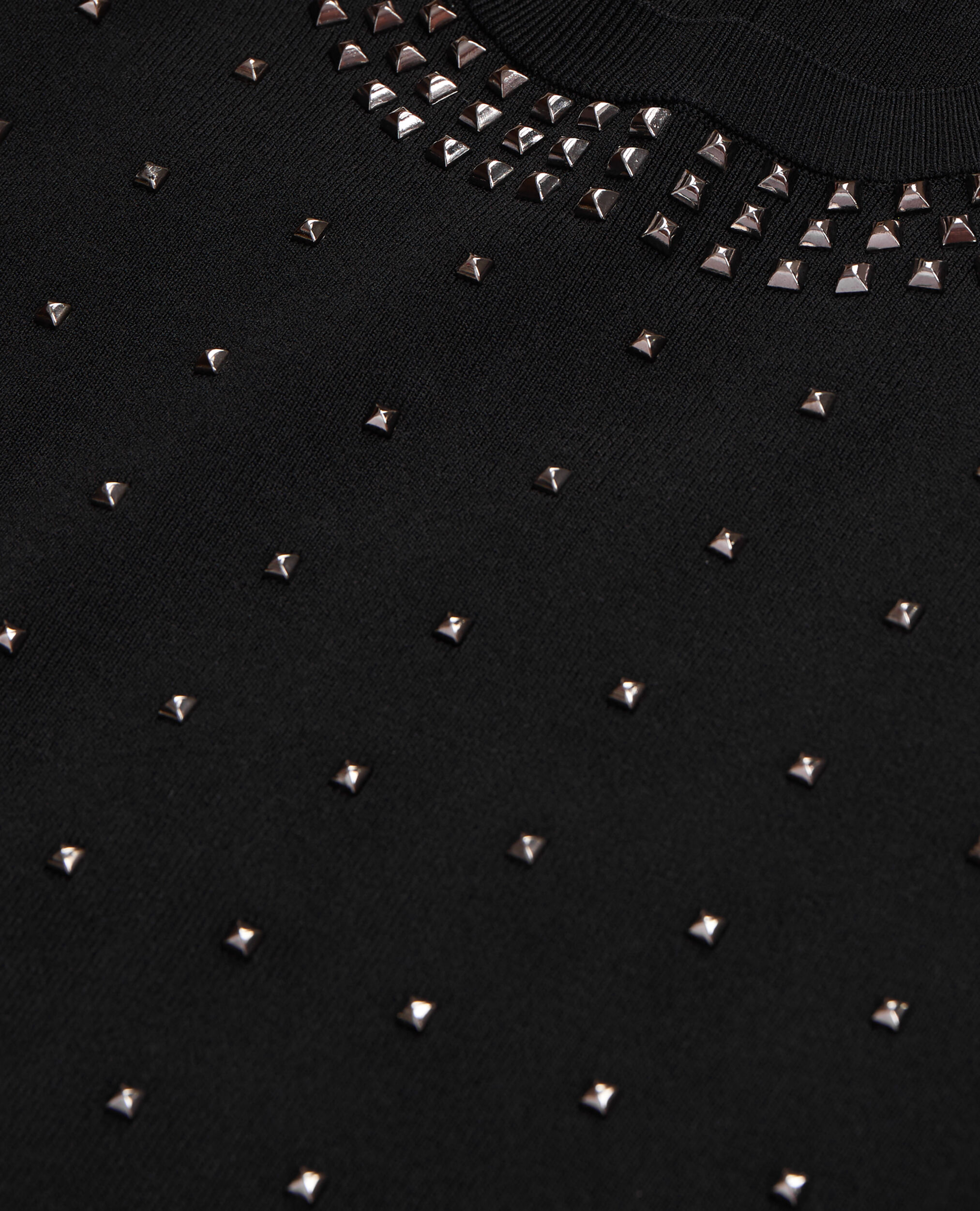 Black sweater with spikes