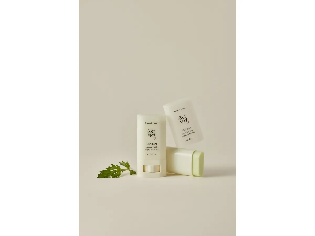 Beauty of Joseon - Mugwort   Camellia - 18 g