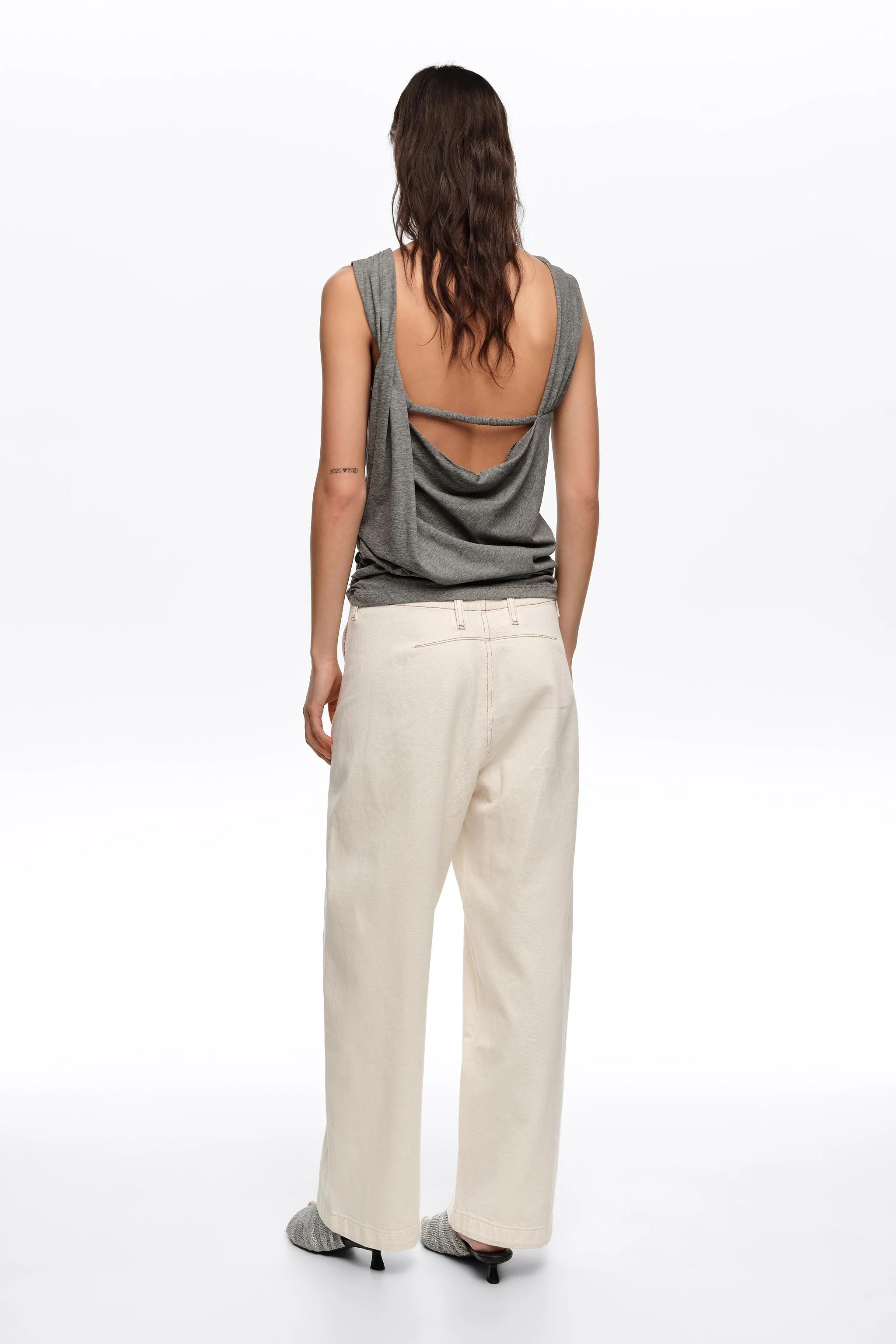 BARREL - Jeans cor cru