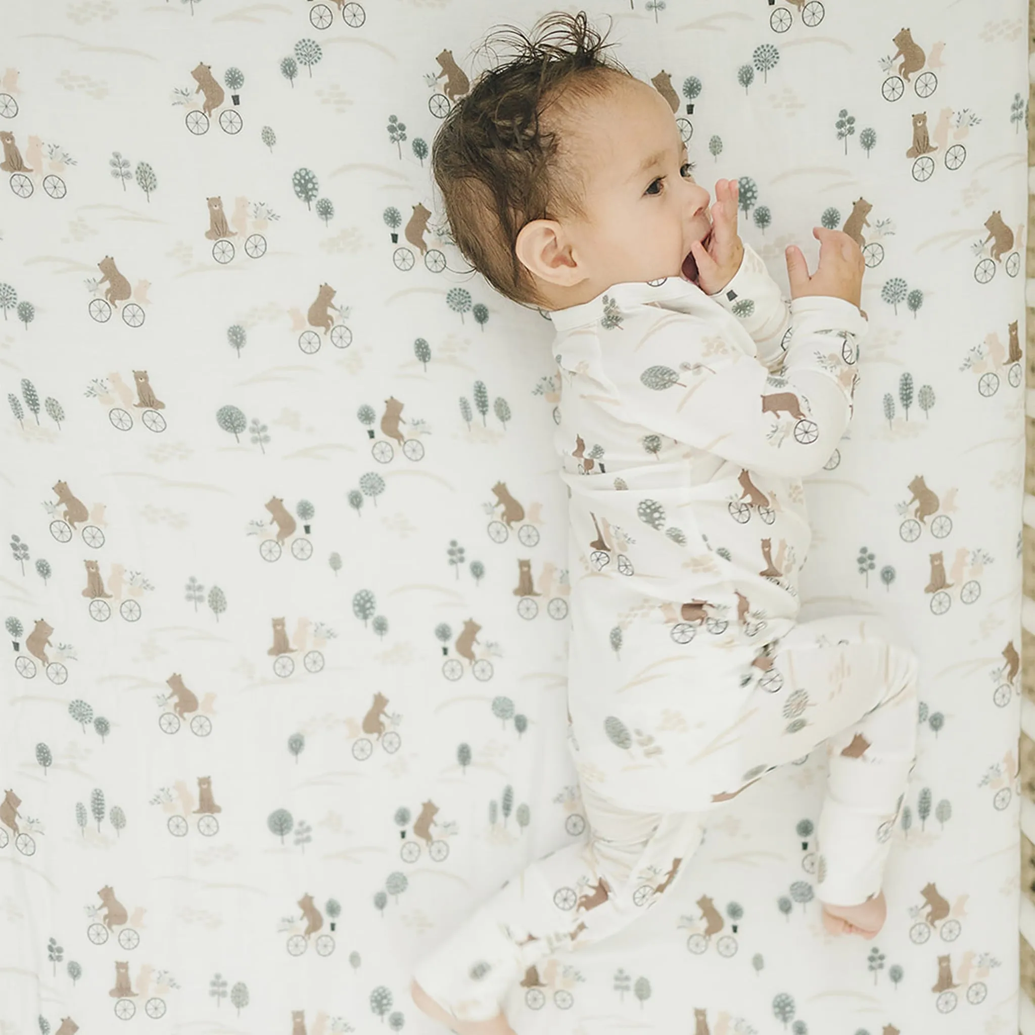 Loulou Lollipop Drap Contour pour Lit de Bébé - Mousseline Bambou Ours