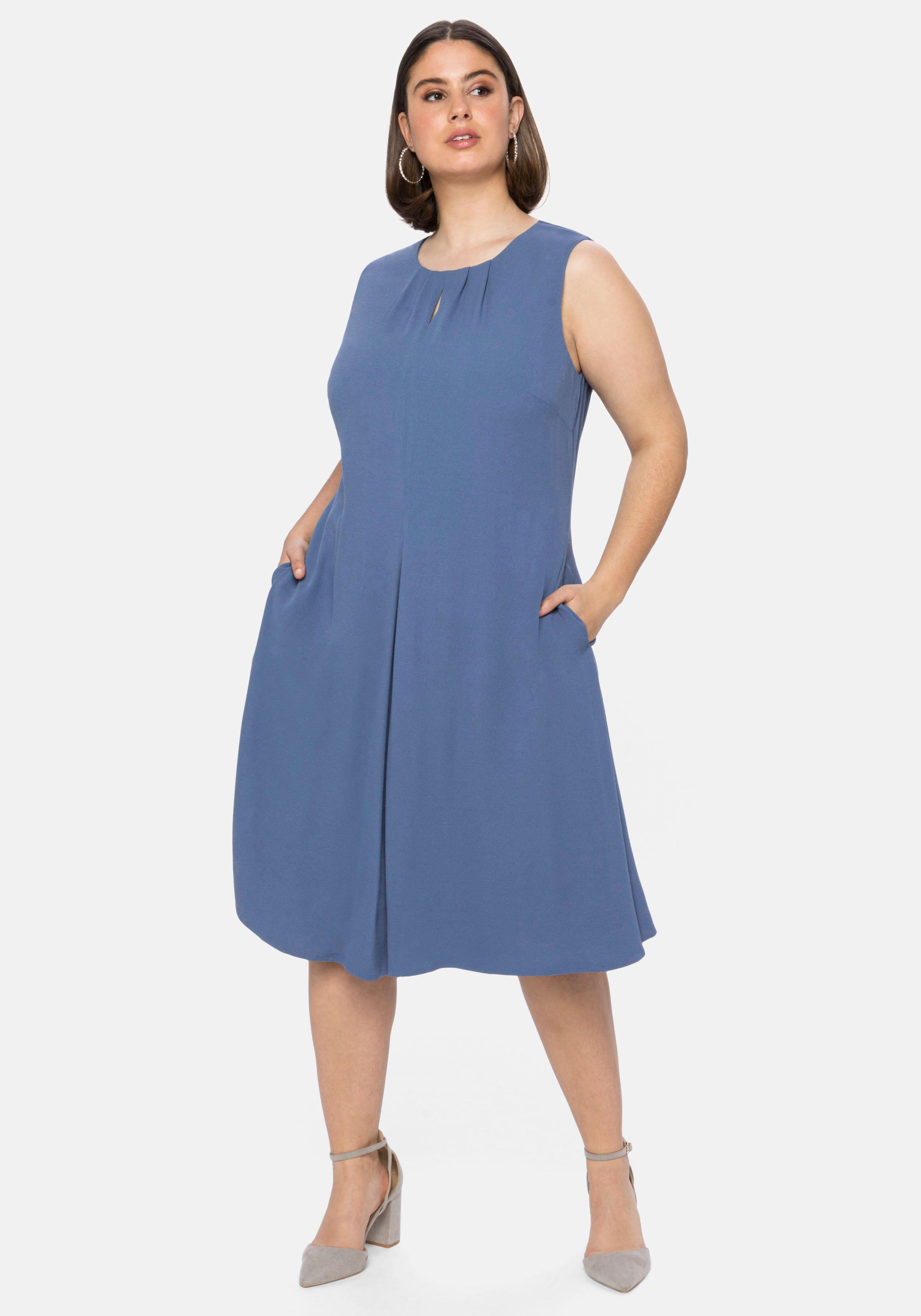 Ärmelloses Cocktailkleid mit Falten-Detail