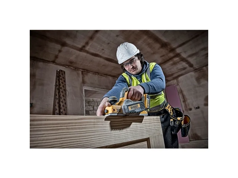 DeWALT DCP580N-XJ - Høvl - ledningfri - 82 mm - intet batteri - 18 V - SOLO