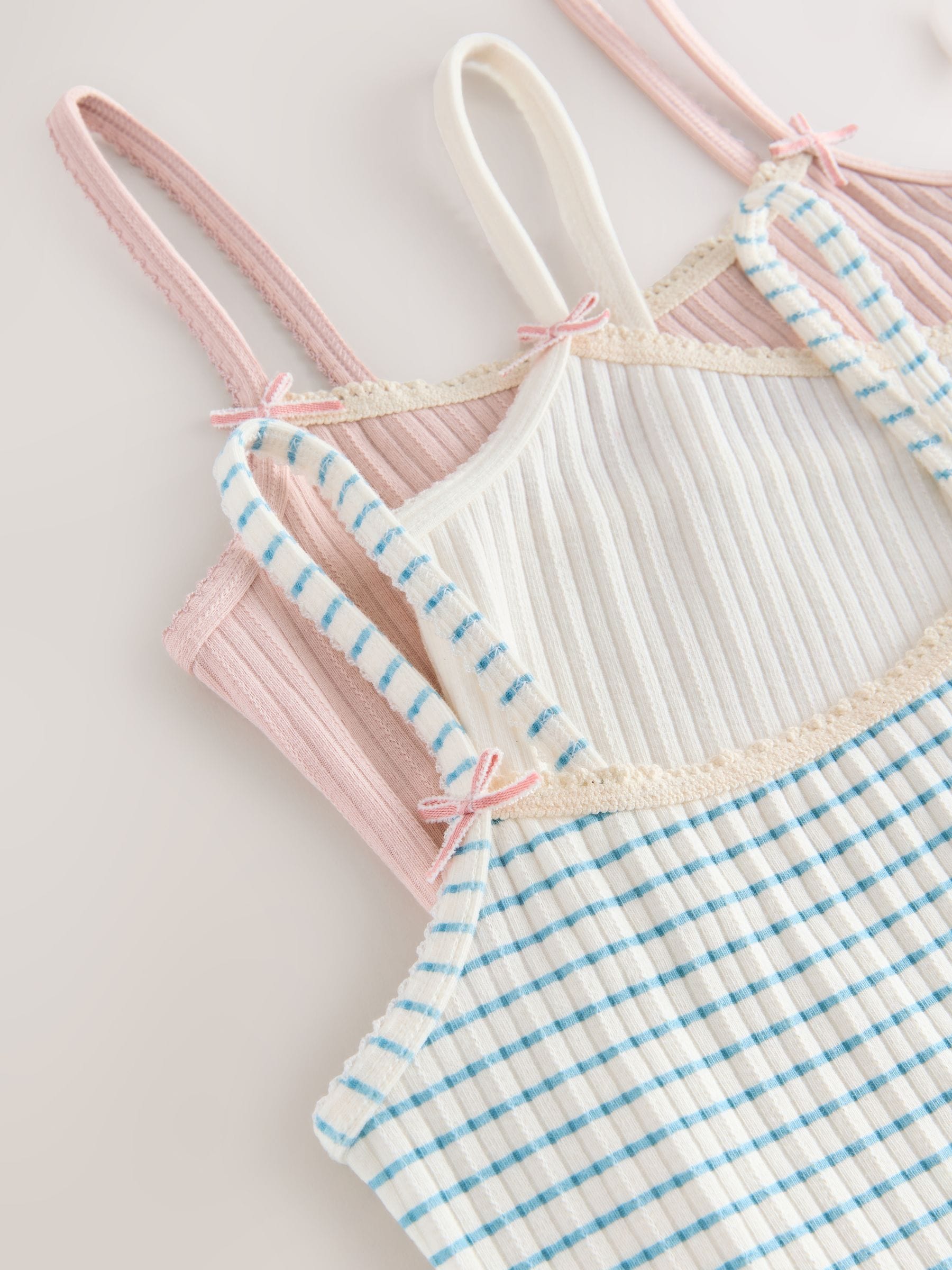 Crème - Set van 3 camihemdjes met textuur en bandjes (1,5-16jr)