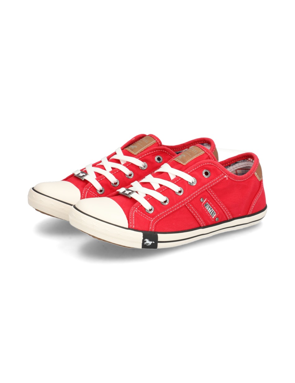 Canvas Sneaker
