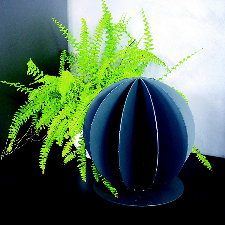 Cactus boule décorative anthracite en métal D. 30 cm