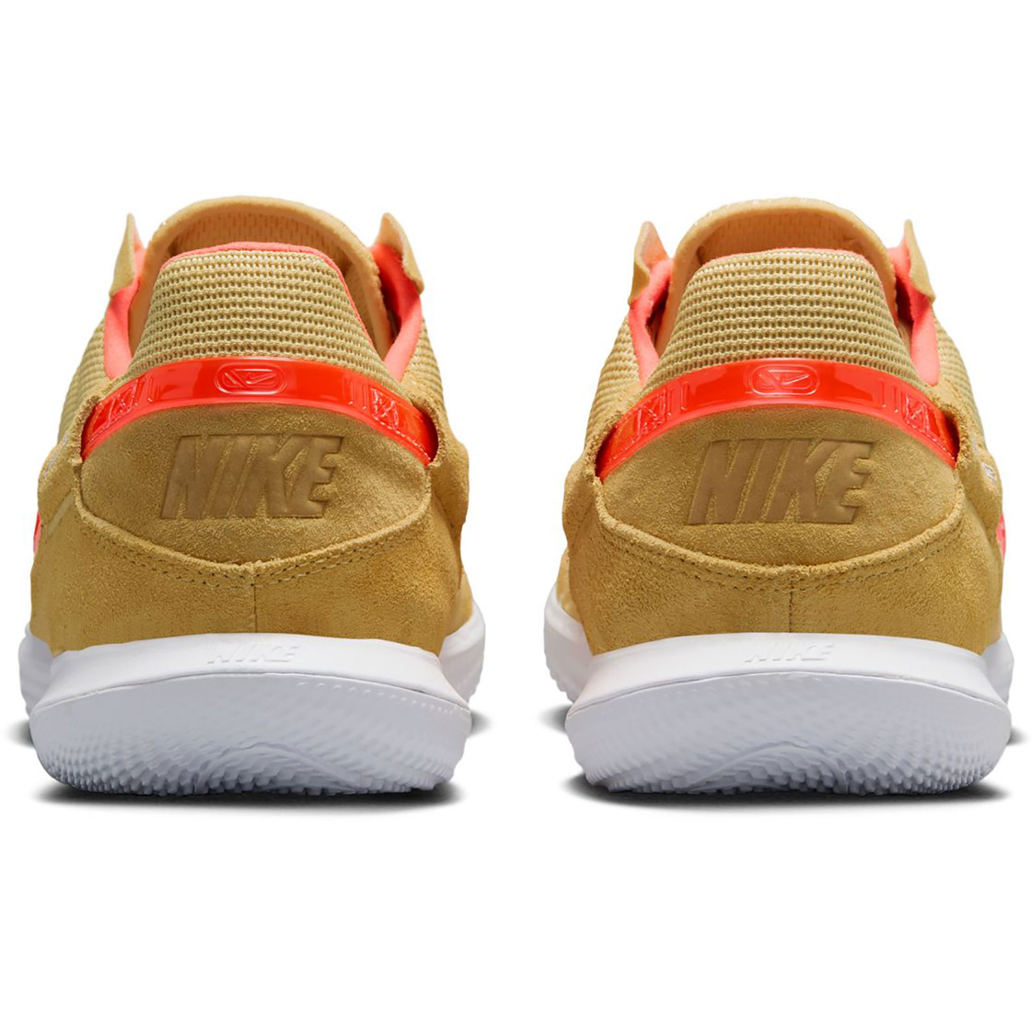 Nike Street Gato