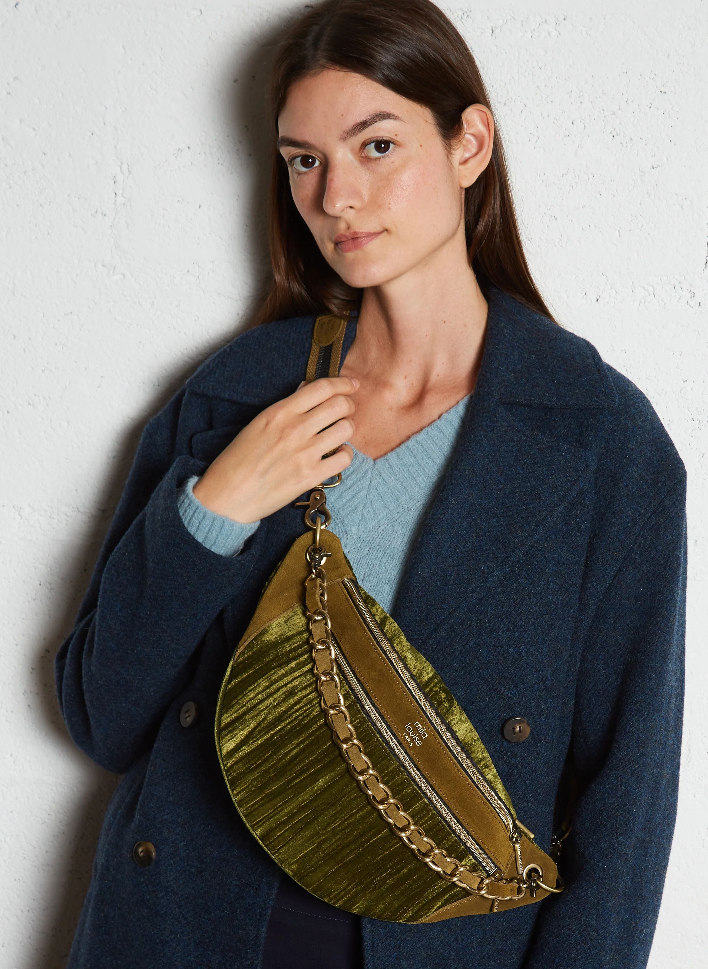 PETRA - Sac banane en cuir velours | Kaki