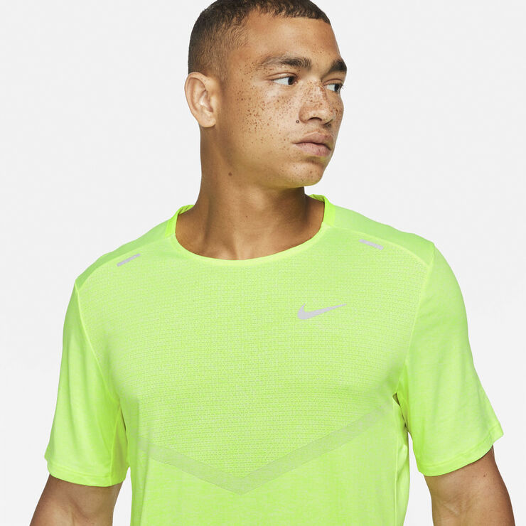Nike Dri Fit Rise 365 Lobe T Shirt Grøn