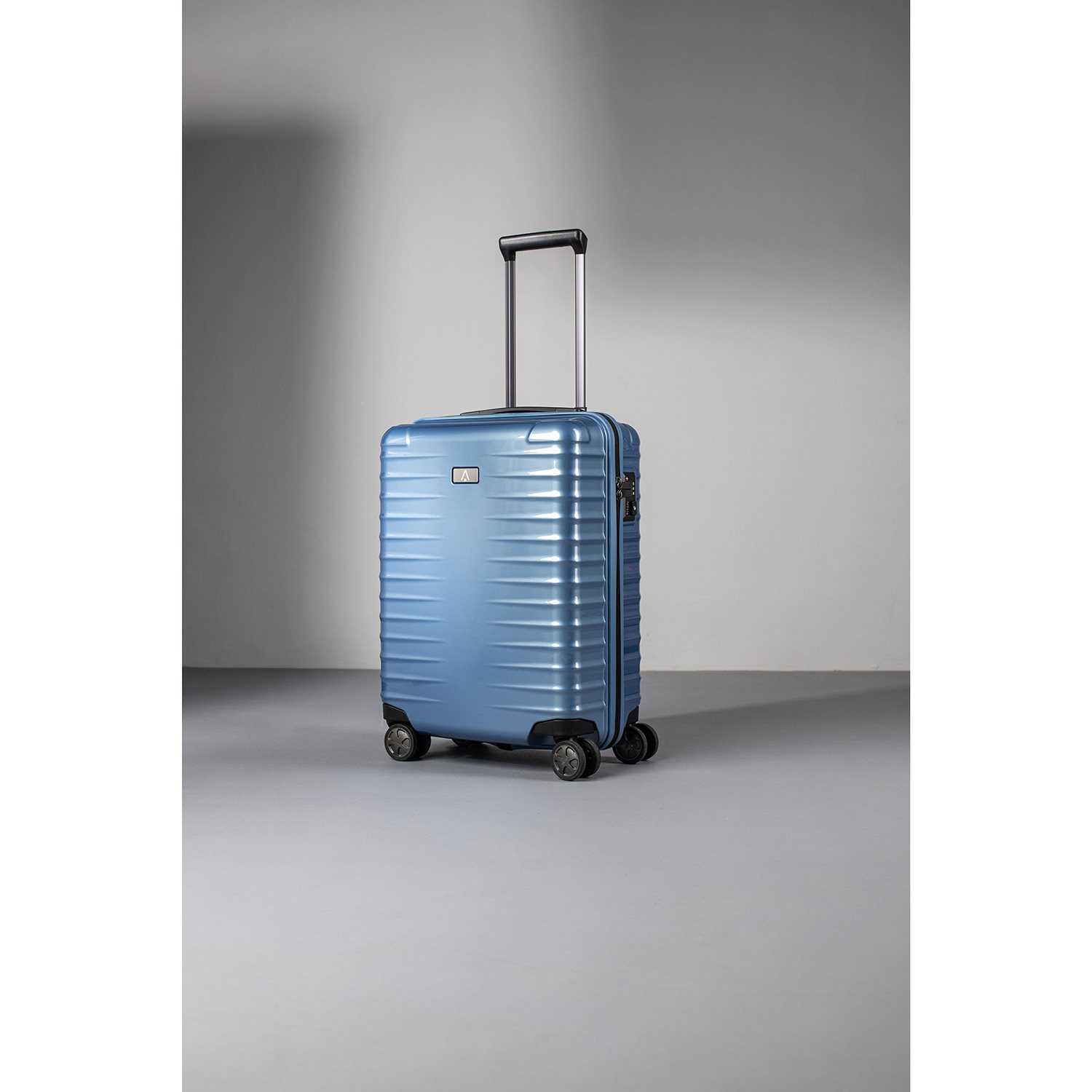 TITAN Litron 4 Wheel Trolley S ice blue