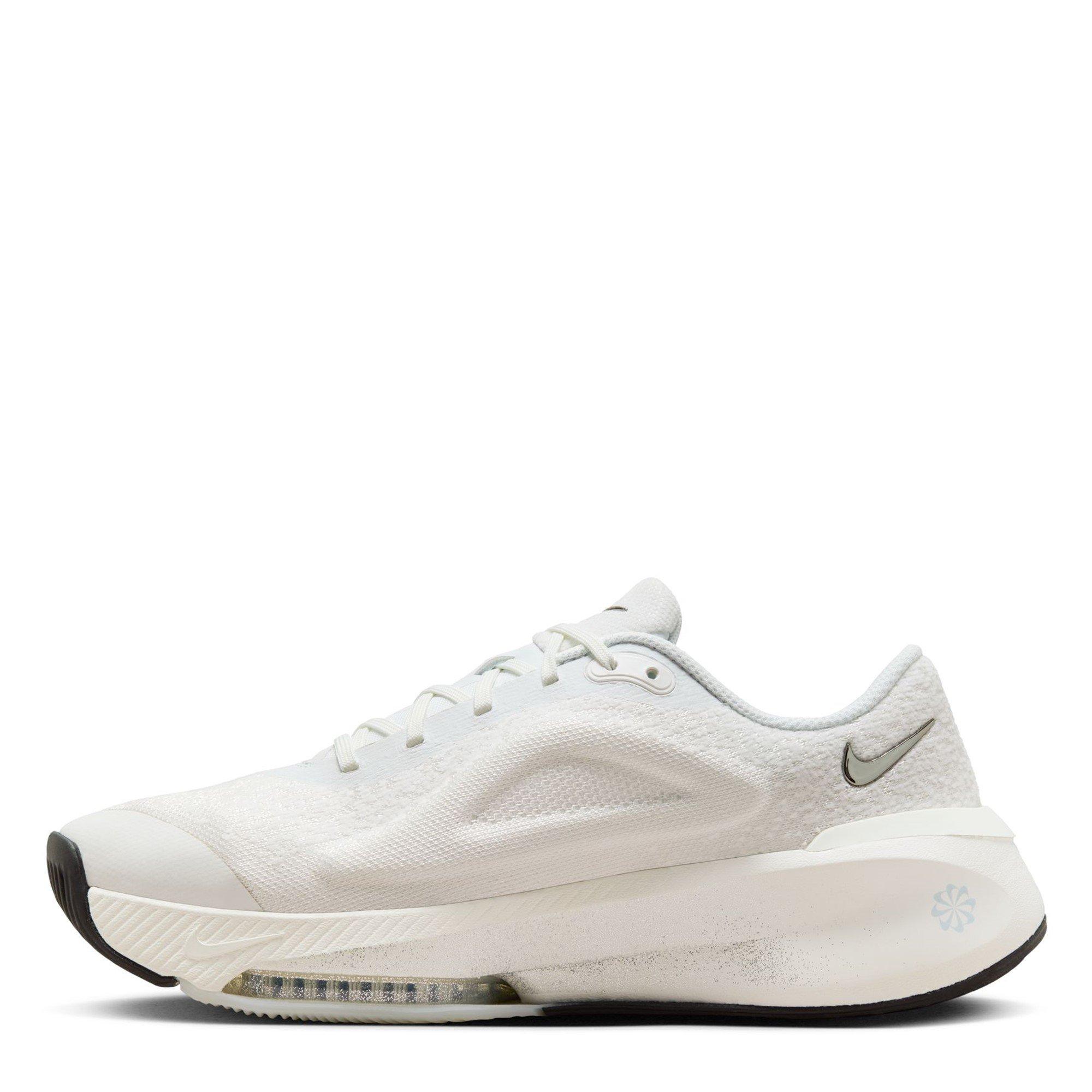 Nike Versair Womens Training Shoes