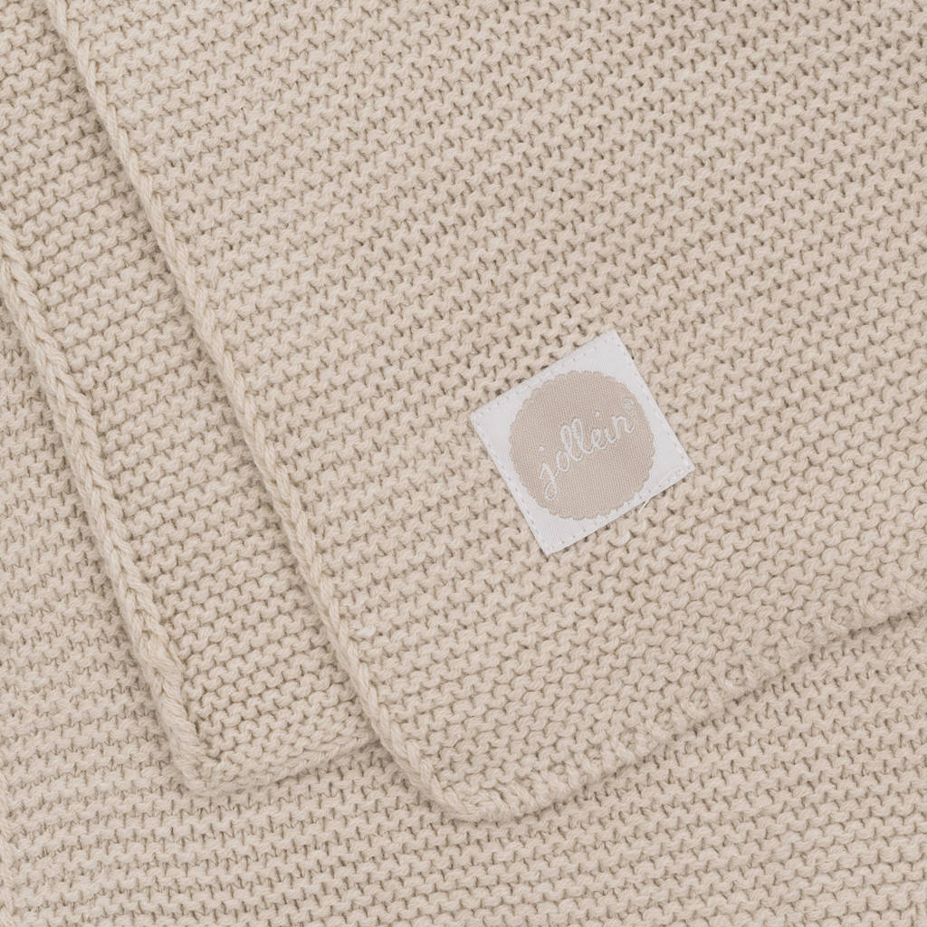 Mooi groot dekenbaby ledikant deken 100x150cm Basic knit nougat