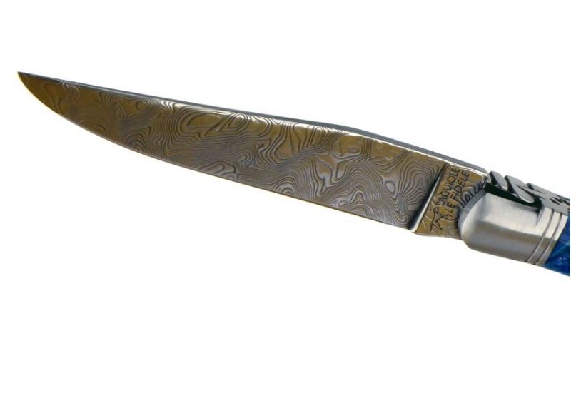 VENDU - Couteau Laguiole avec un manche en molaire de Mammouth teintée bleu