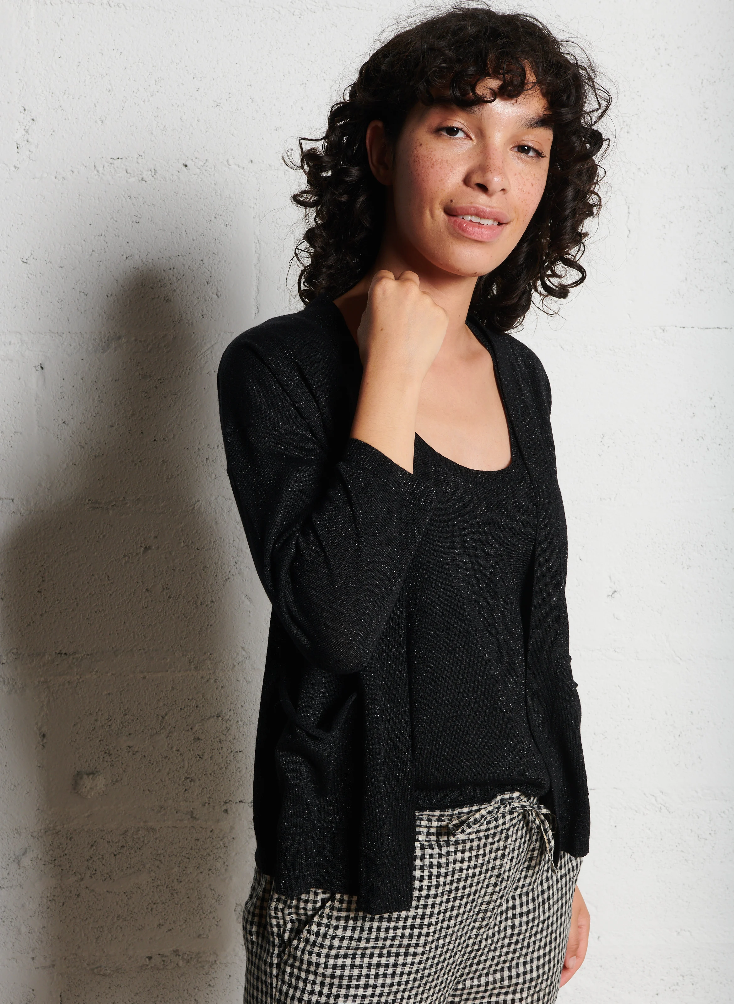 LILOU - Gilet ouvert avec fils métallisés en maille | Noir