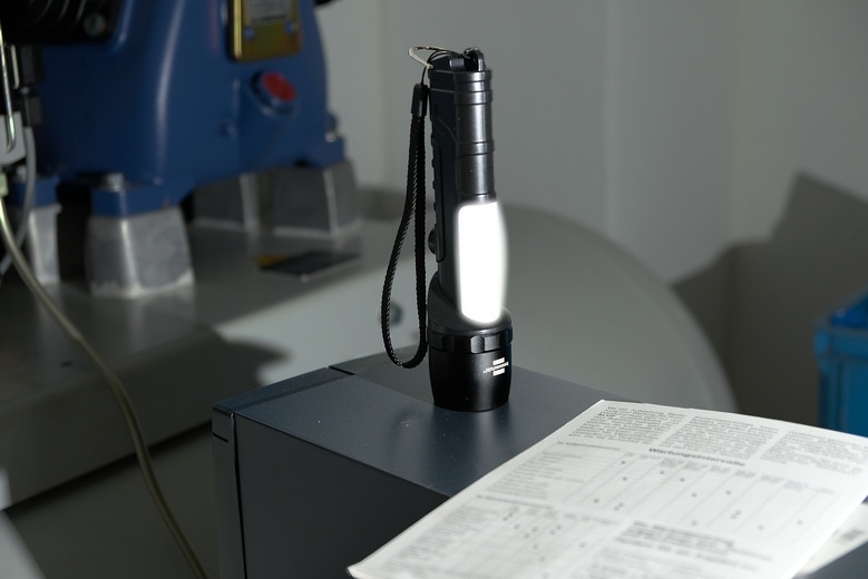 Brennenstuhl LuxPremium LED-Tala Taschenlampe 360 lm