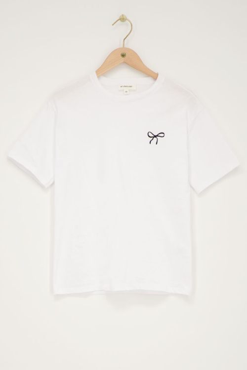Wit T-shirt met zwarte strik embroidery