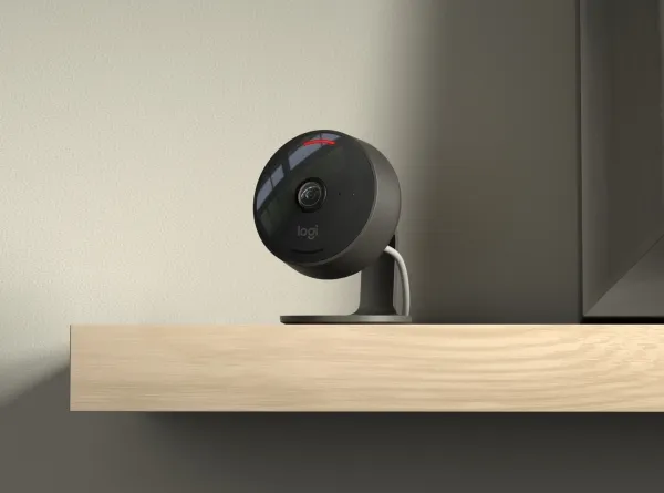 Logitech® | Circle View - Netværksovervågningskamera - udendørs, indendørs - vejrbestandig - farve (Dag/nat) - 1920 x 1080 - 1080p - audio - trådløs - WiFi