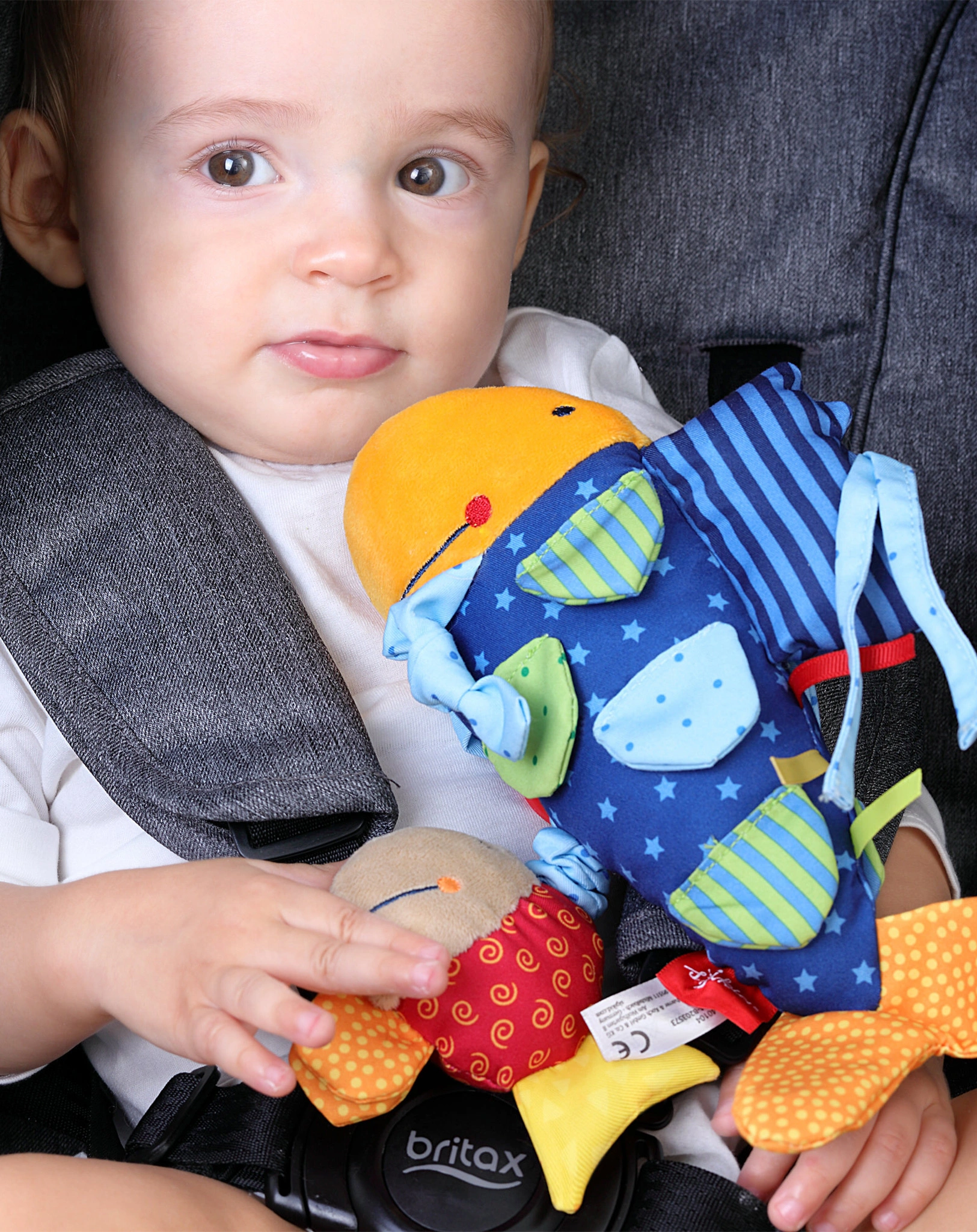 Activity-Kuscheltier PLAYQ - FISCH in bunt