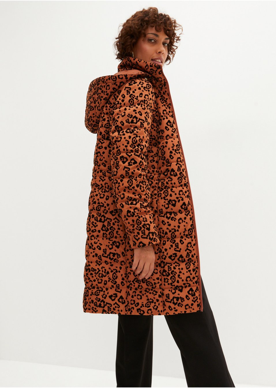 Manteau matelassé avec imprimé velours léopard