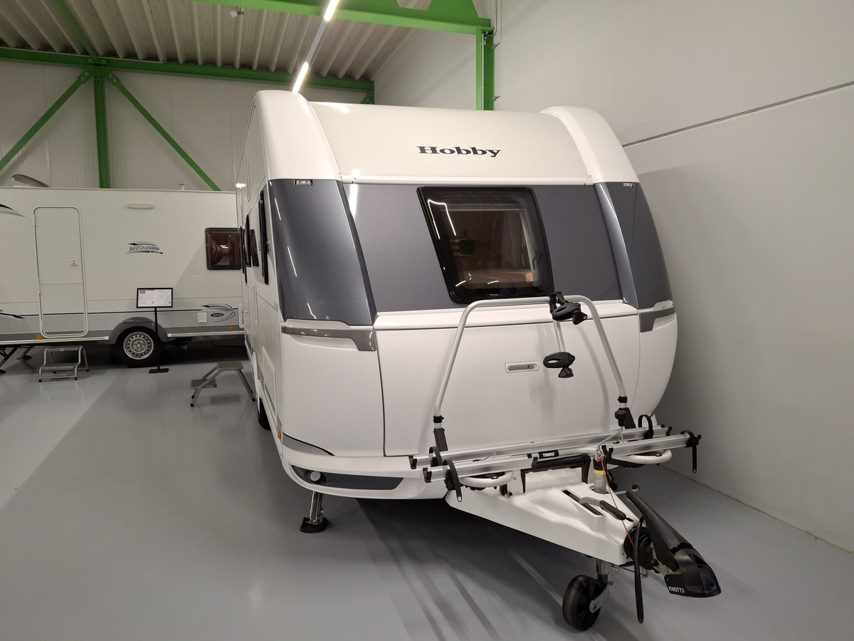Hobby De Luxe 495 UL 2023 caravan
