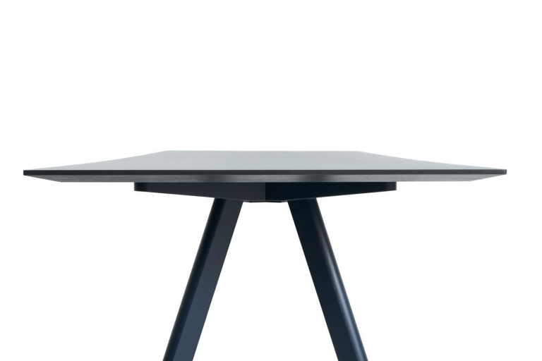 Hay Copenhague tafel CPH30 gelakt eiken 250x90 gelakt deep blue, smokey blue linoleum