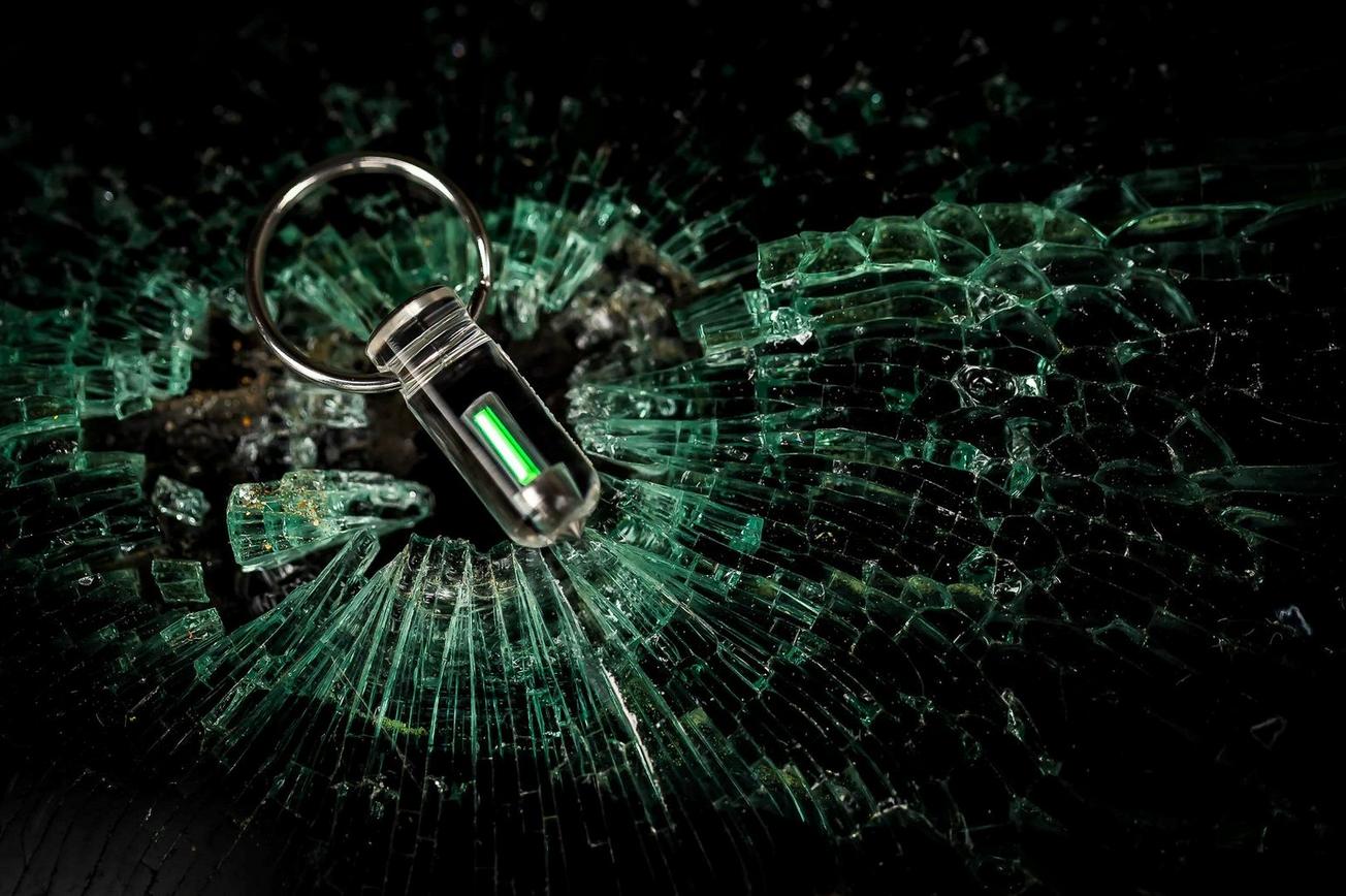 Glow Rhino Spark Glow Fob SPARK-001-XG, Green Tritium