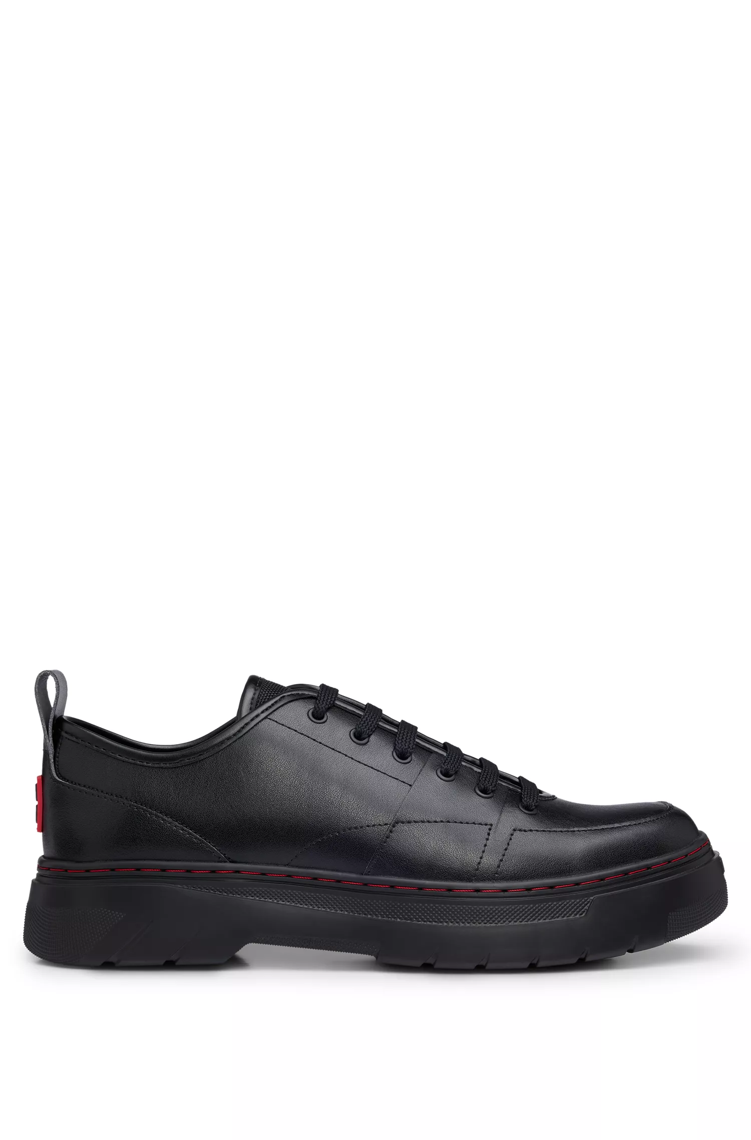 Sapatos Oxford HUGO em couro vermelho com logotipo em relevo e sola de EVA.