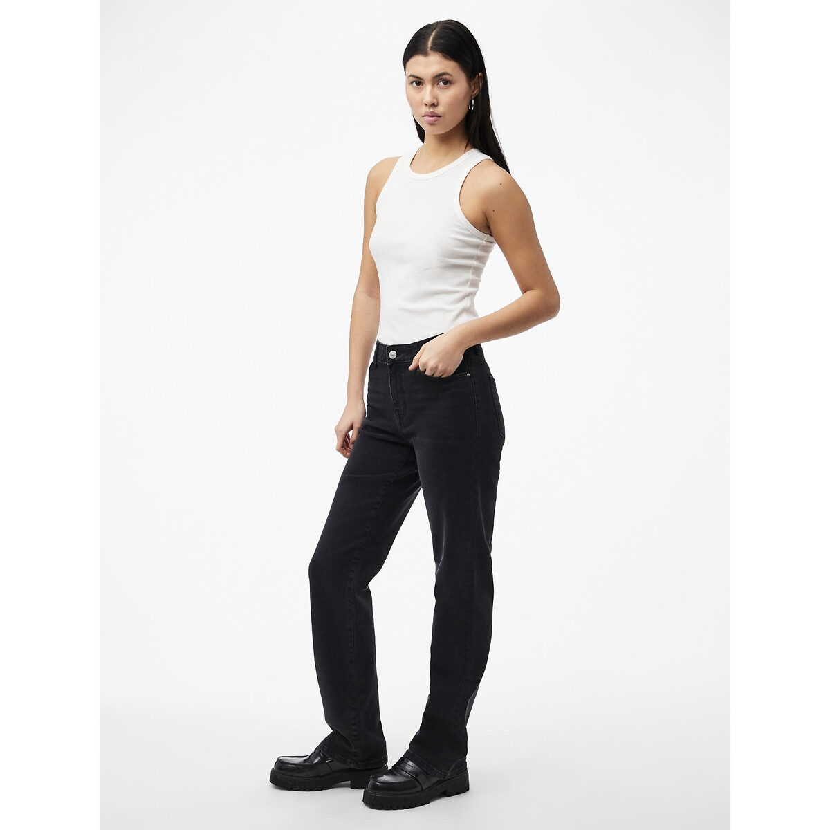 PEÇAS<br>Jeans certos