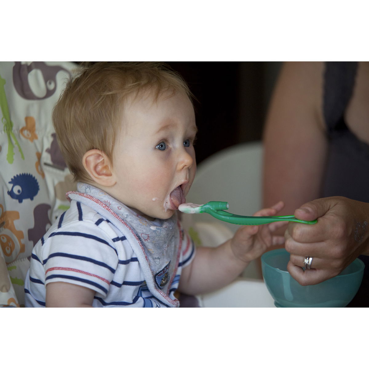 Fill n SqueezFill n Squeez  e Löffel für Pouchys