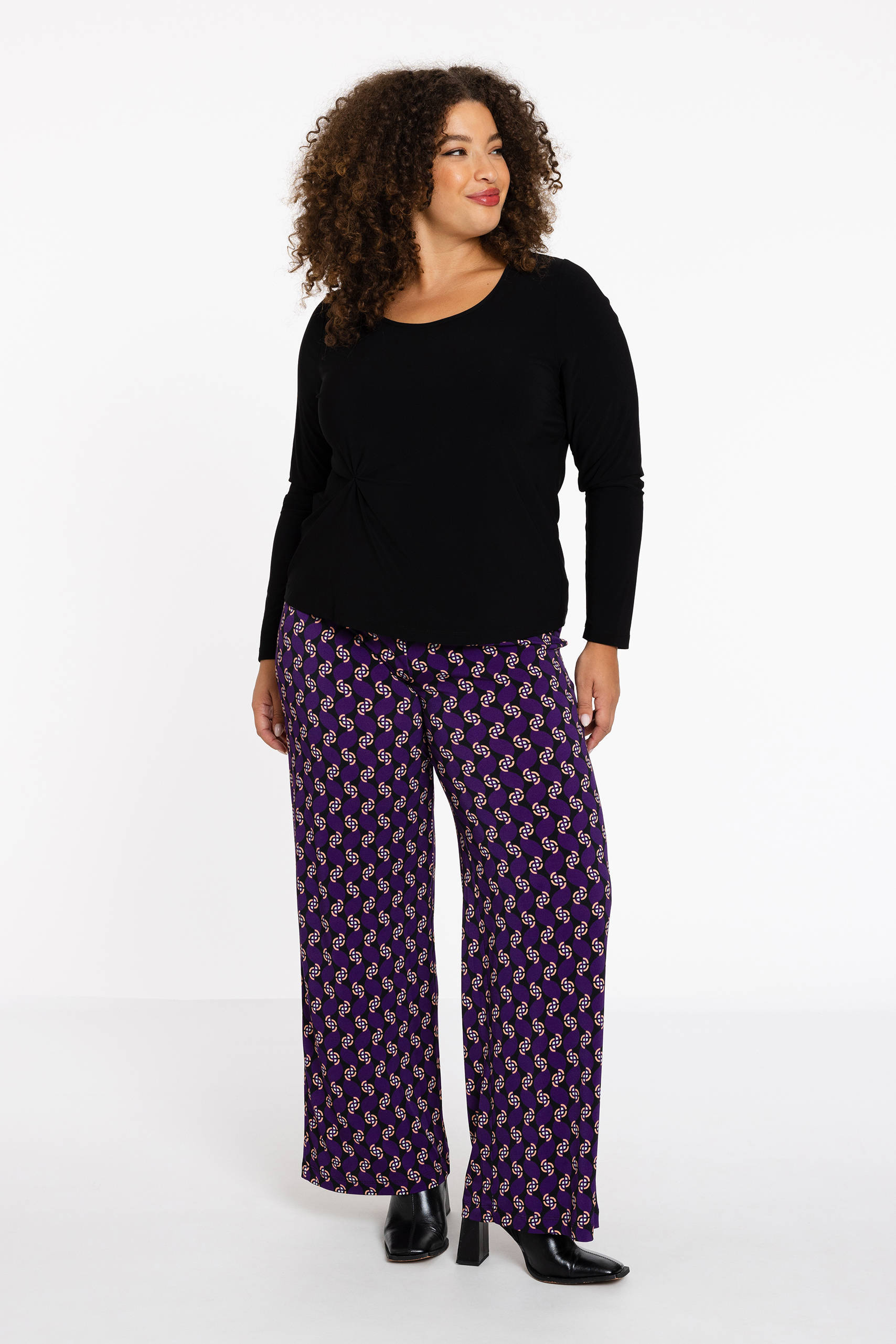 YOEK straight fit broek met all over print paars