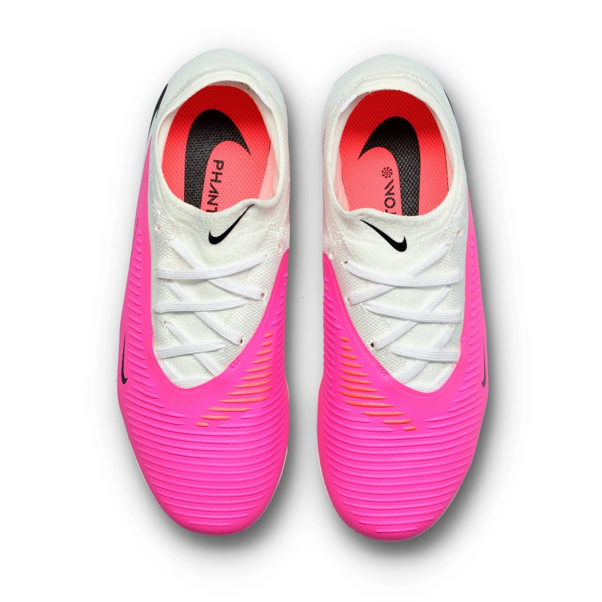 Chuteira Nike Phantom 6 Low Pro FG/MG Criança