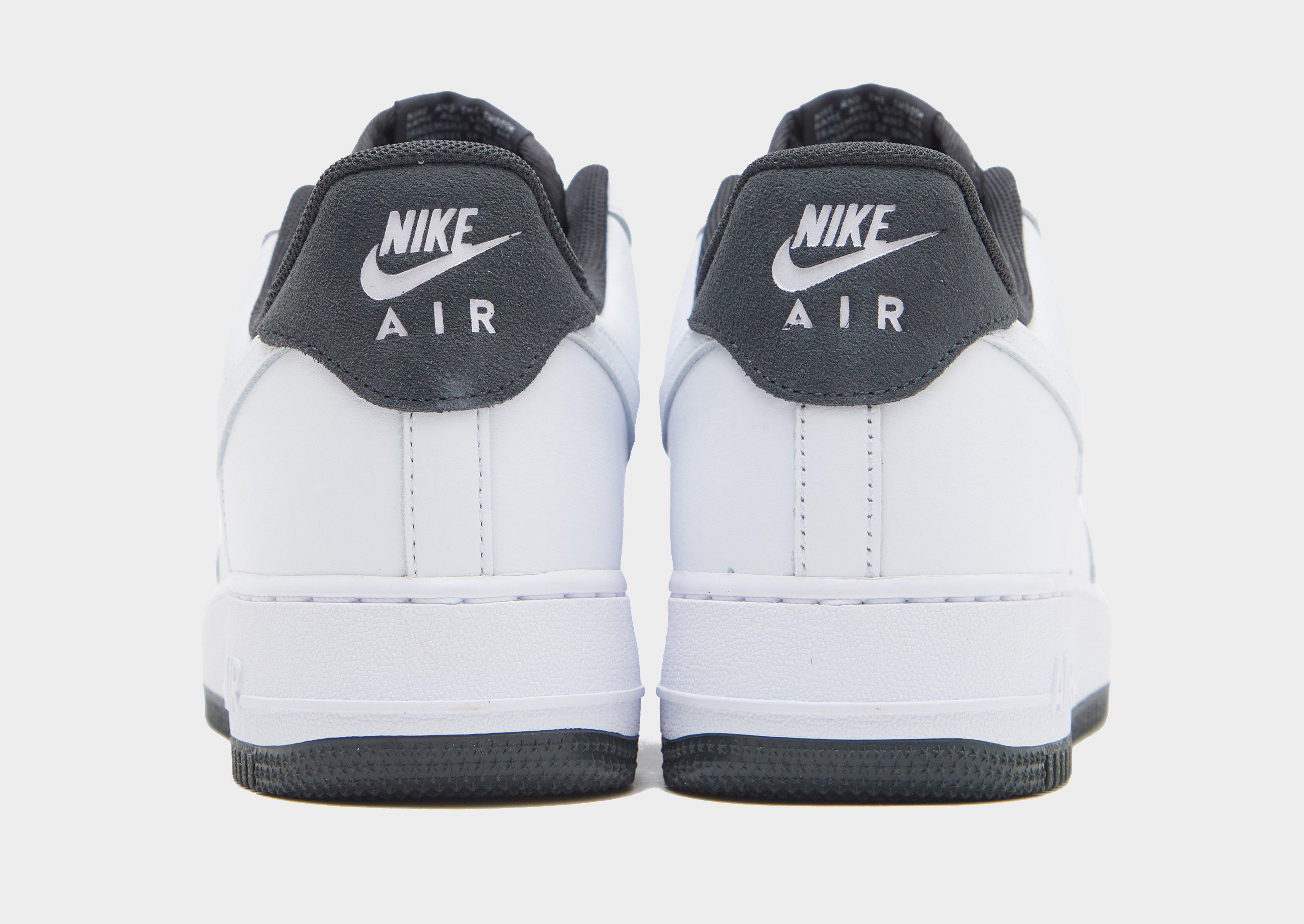 Nike Air Force 1 Low