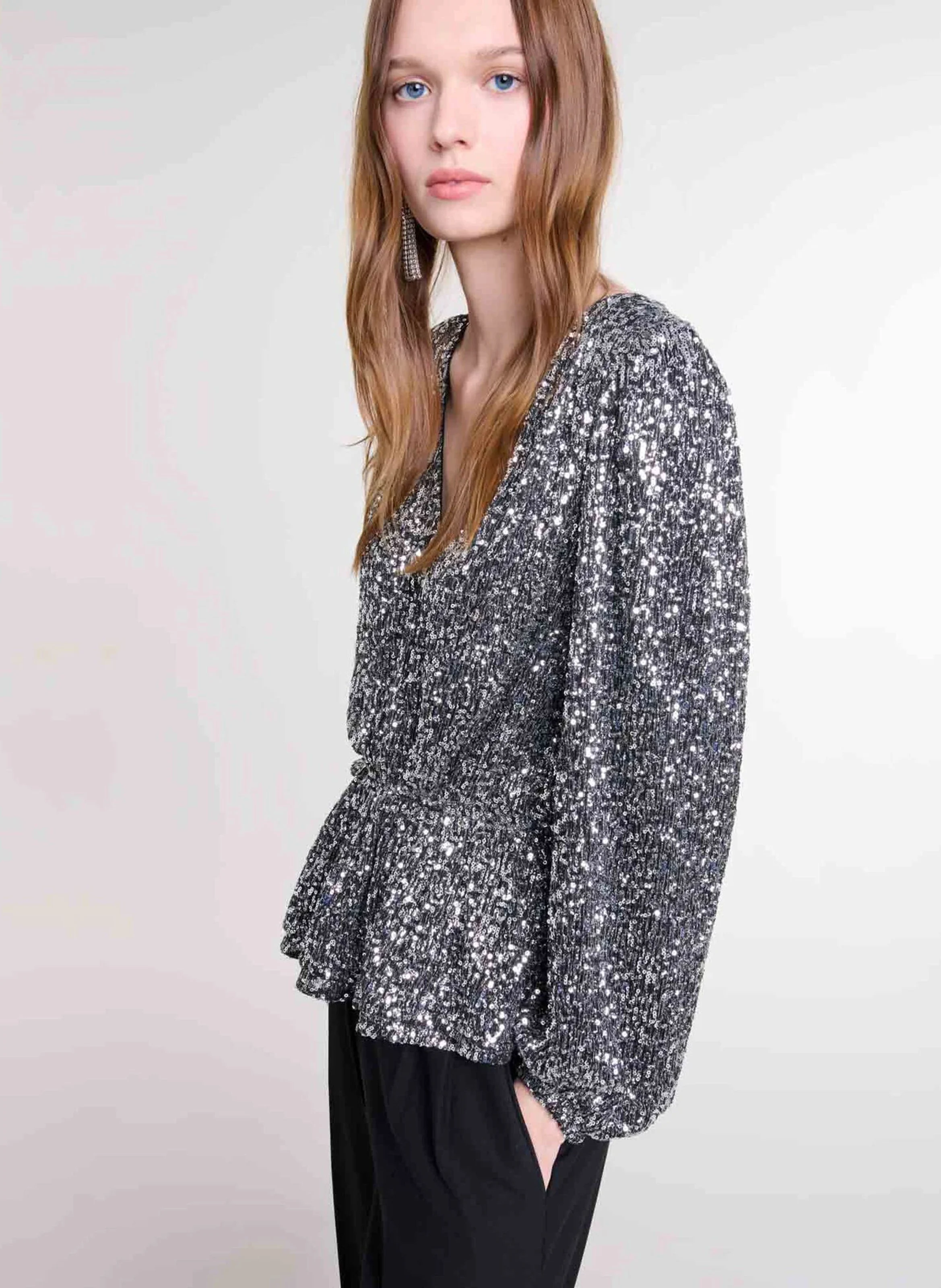 Top décolleté V à sequins | Argent