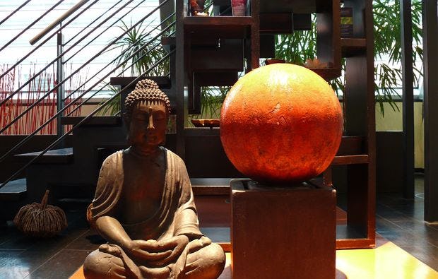 Hot Stone Massage in Dresden: 60 Minuten