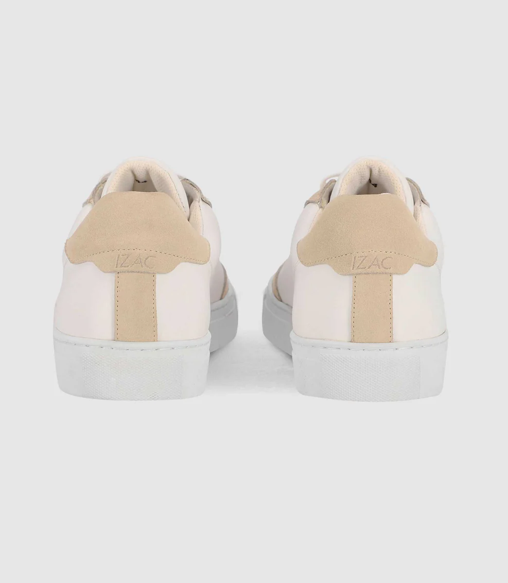 Sneakers à lacets en cuir blanches