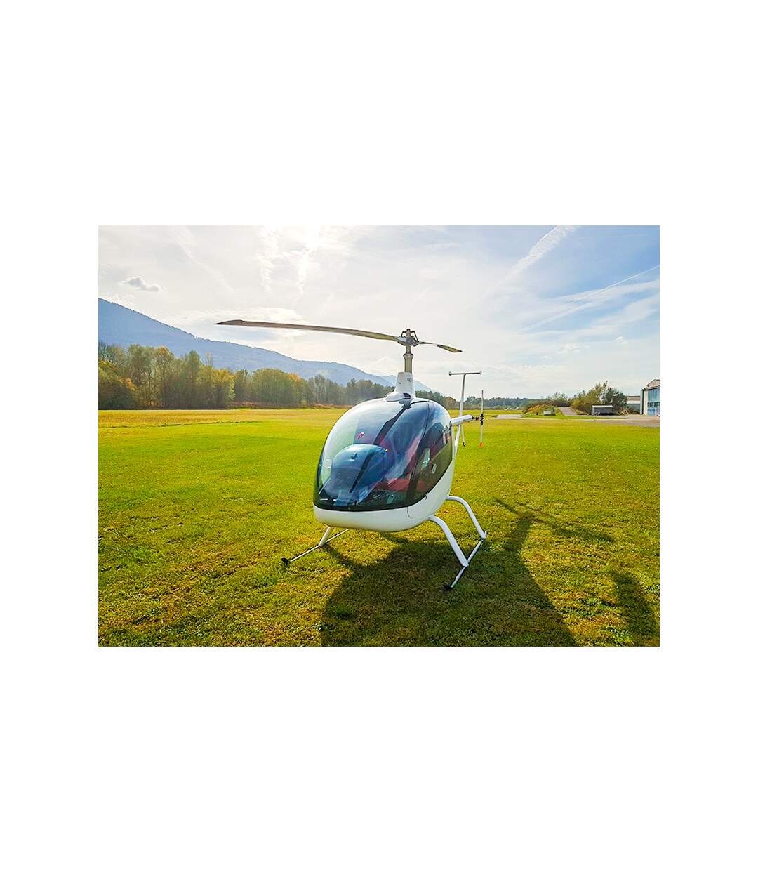 Vol en ULM de 30 min au-dessus de l’Espace Diamant et du lac de Roselend - SMARTBOX - Coffret Cadeau Sport & Aventure