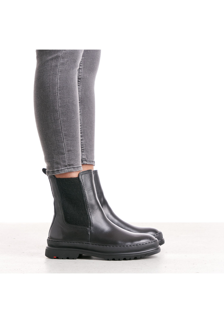 STIEFELETTE Schwarz